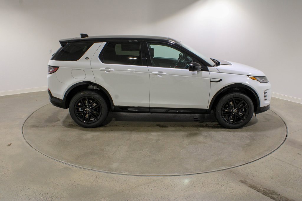 New 2026 Land Rover Discovery Sport Landmark image 6