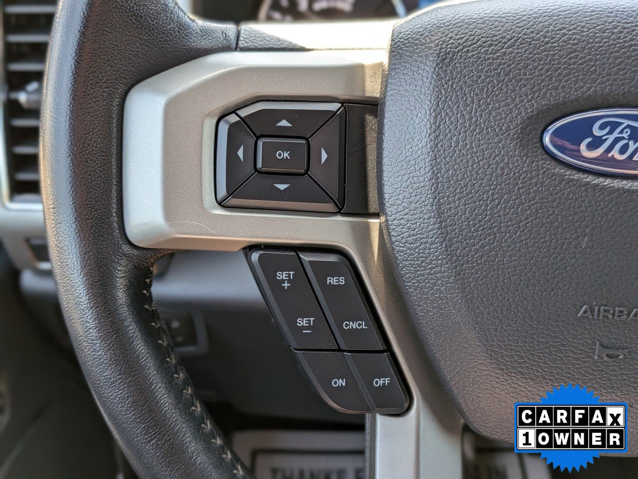 Certified 2022 Ford F350 Lariat AWD/4WD image 30
