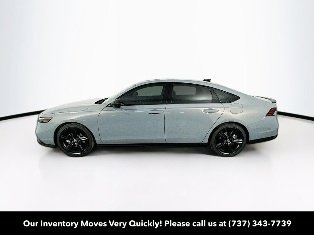 Used 2025 Honda Accord Sport image 4