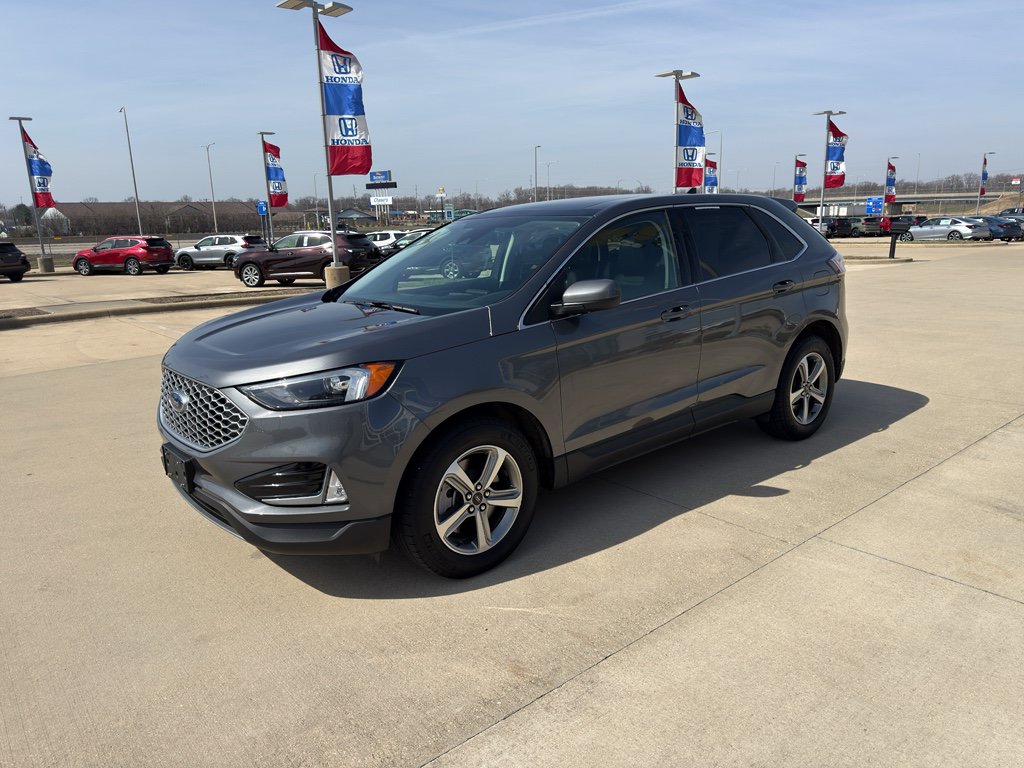 Used 2024 Ford Edge SEL w/ Convenience Package AWD/4WD image 1