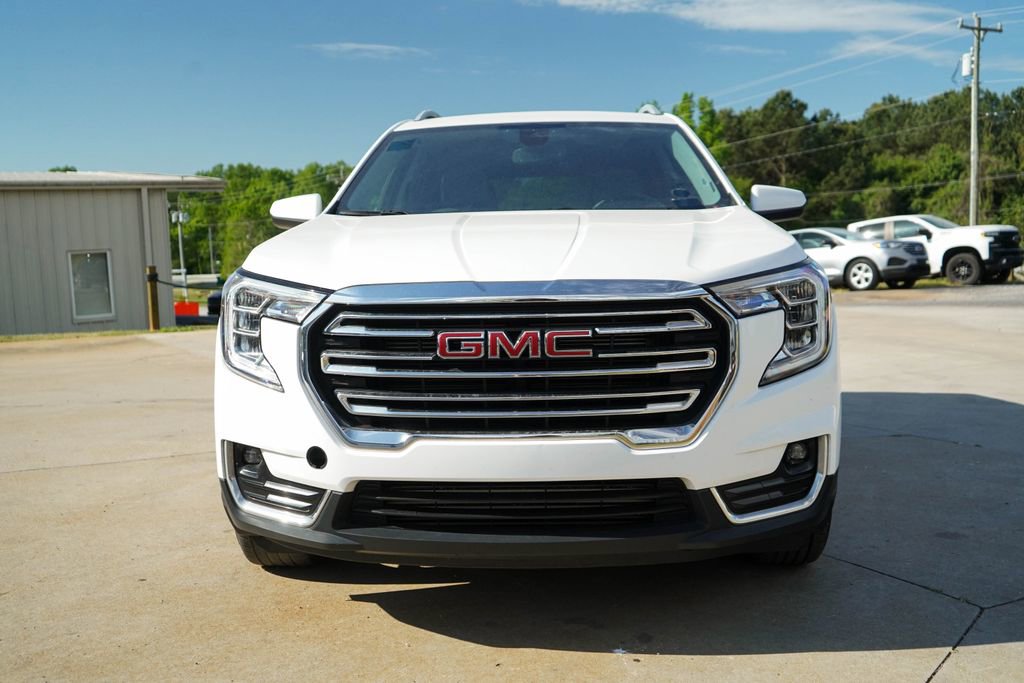 Used 2024 GMC Terrain SLT FWD image 14