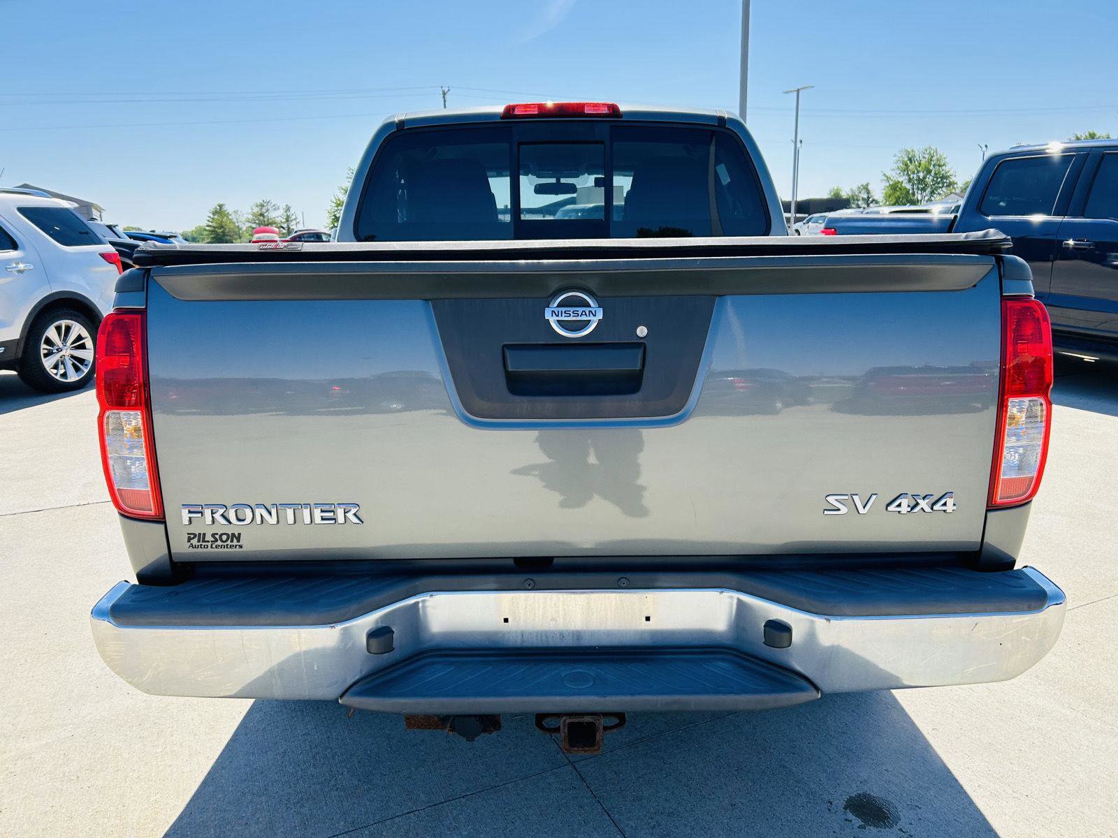 Used 2016 Nissan Frontier SV AWD/4WD image 30