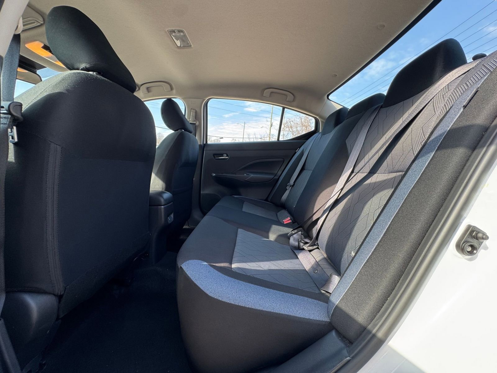 Used 2025 Nissan Versa SV image 22