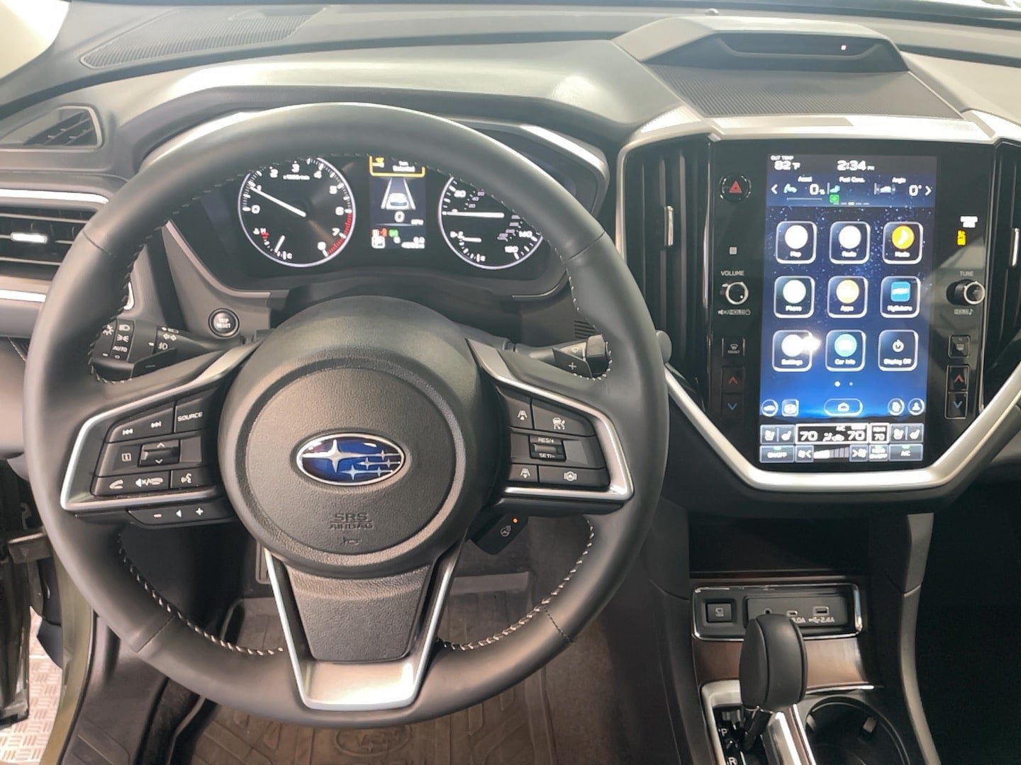 Used 2025 Subaru Ascent Touring AWD/4WD image 18