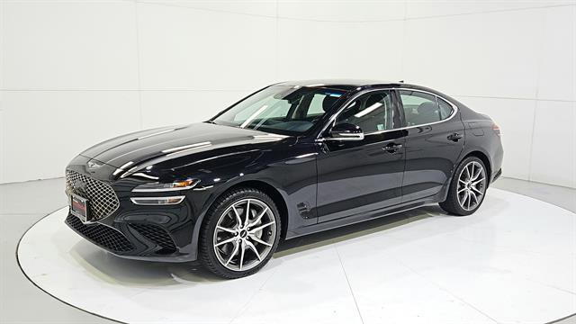 Used 2025 Genesis G70 2.5T AWD/4WD image 3