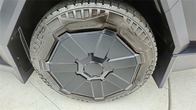 Used 2024 Tesla Cybertruck Cyberbeast image 56