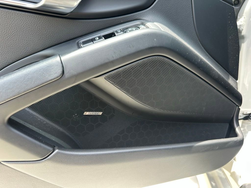 Certified 2025 Porsche 718 Cayman RWD image 21