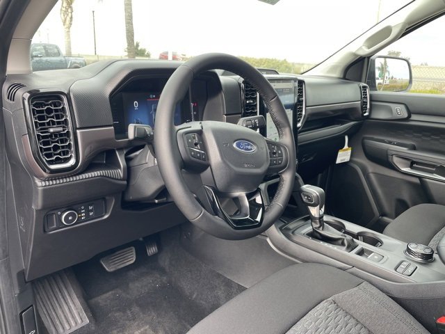 New 2025 Ford Ranger XLT w/ FX4 Off-Road Package image 9