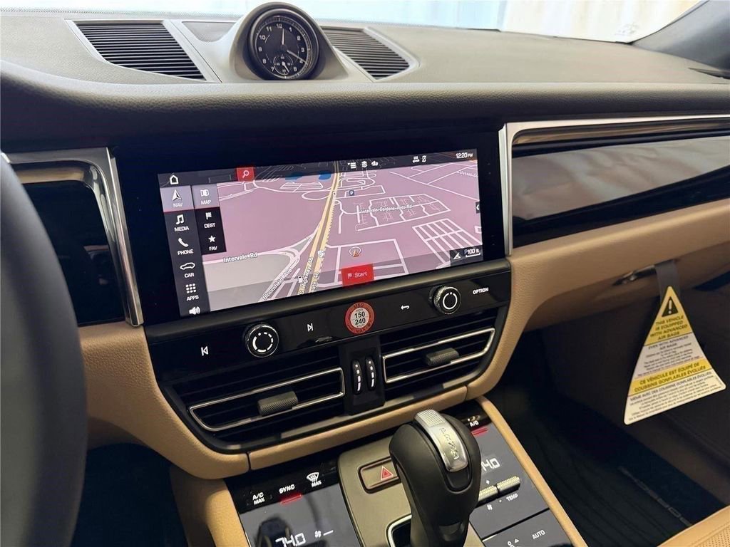 New 2026 Porsche Macan AWD/4WD image 23