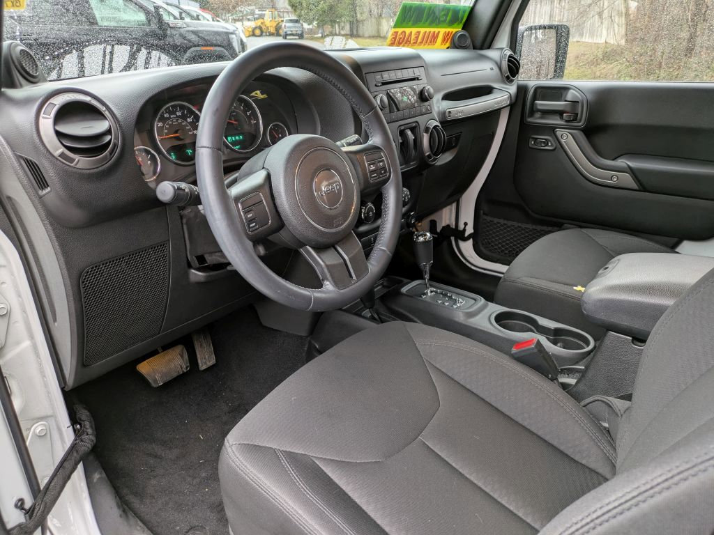 Used 2014 Jeep Wrangler Sport w/ Quick Order Package 24S image 11