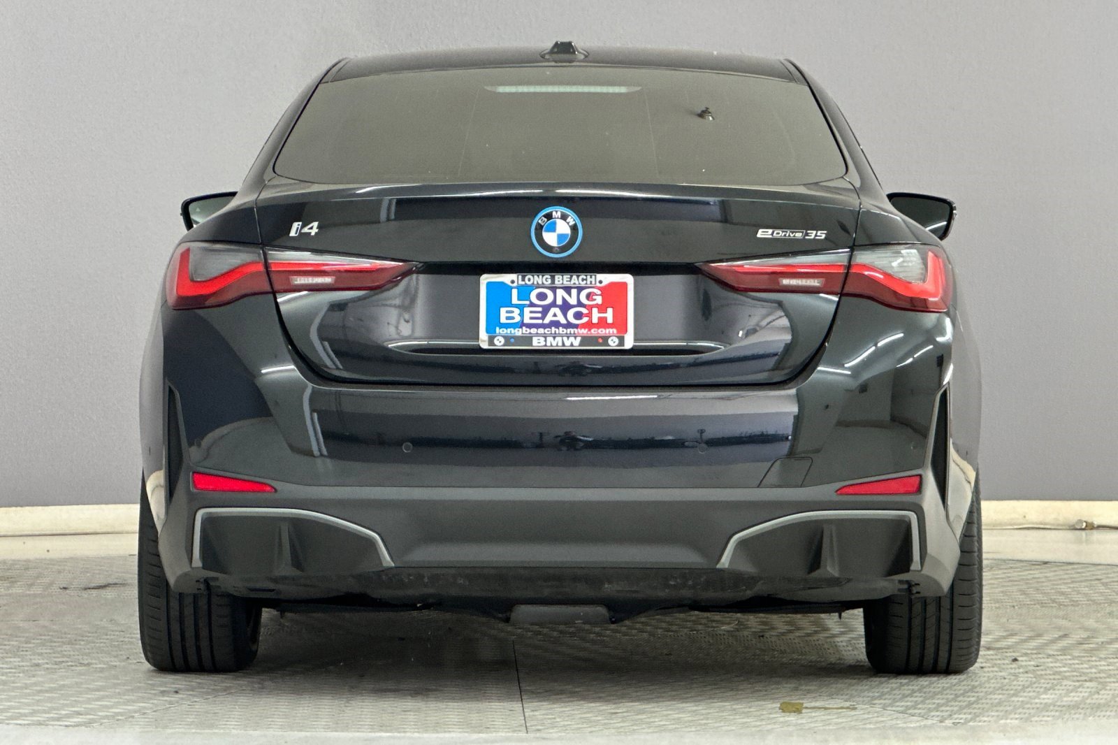 Certified 2023 BMW i4 eDrive35 RWD image 9