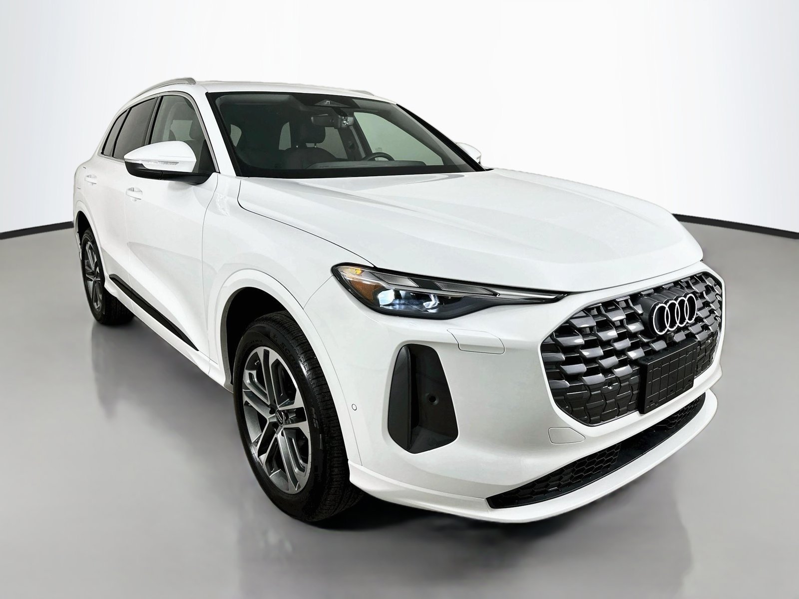 New 2026 Audi Q5 Premium AWD/4WD image 3