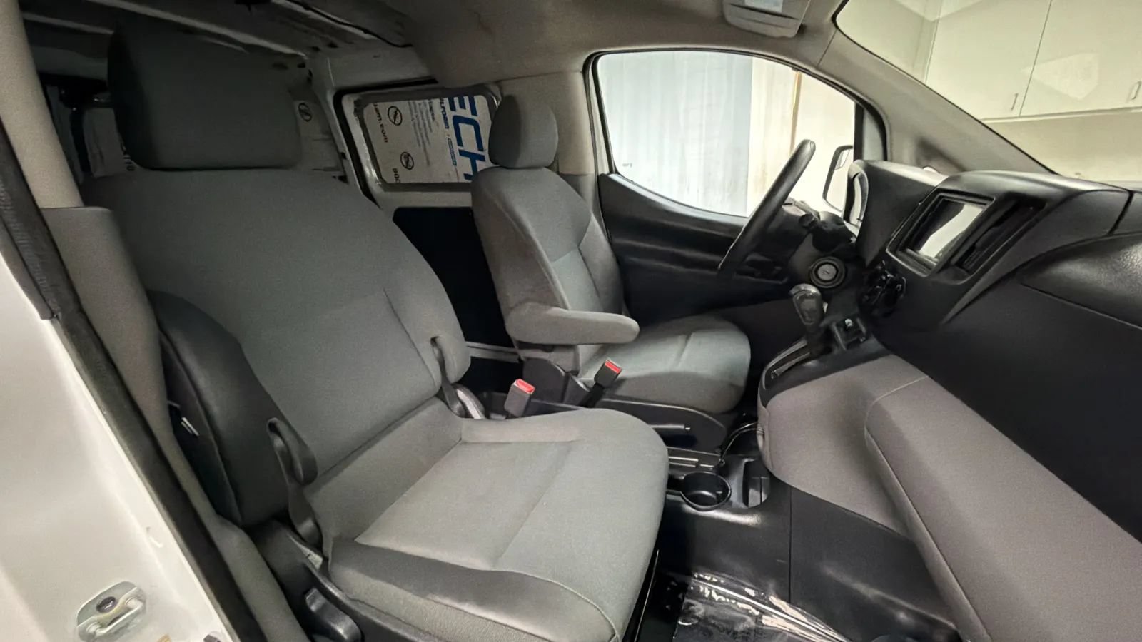Used 2015 Chevrolet City Express LT FWD image 18