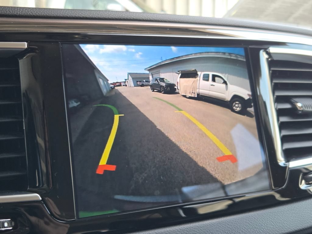 Certified 2018 Chrysler Pacifica Touring-L Plus FWD image 4