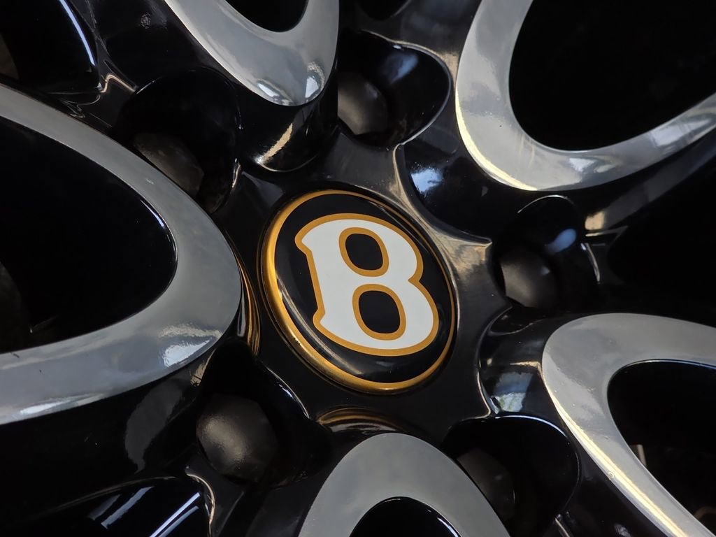 Used 2020 Bentley Continental GT image 44