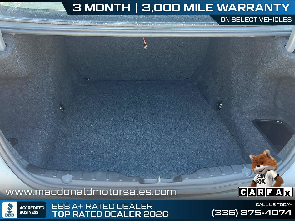 Used 2011 BMW 528i Sedan RWD image 9