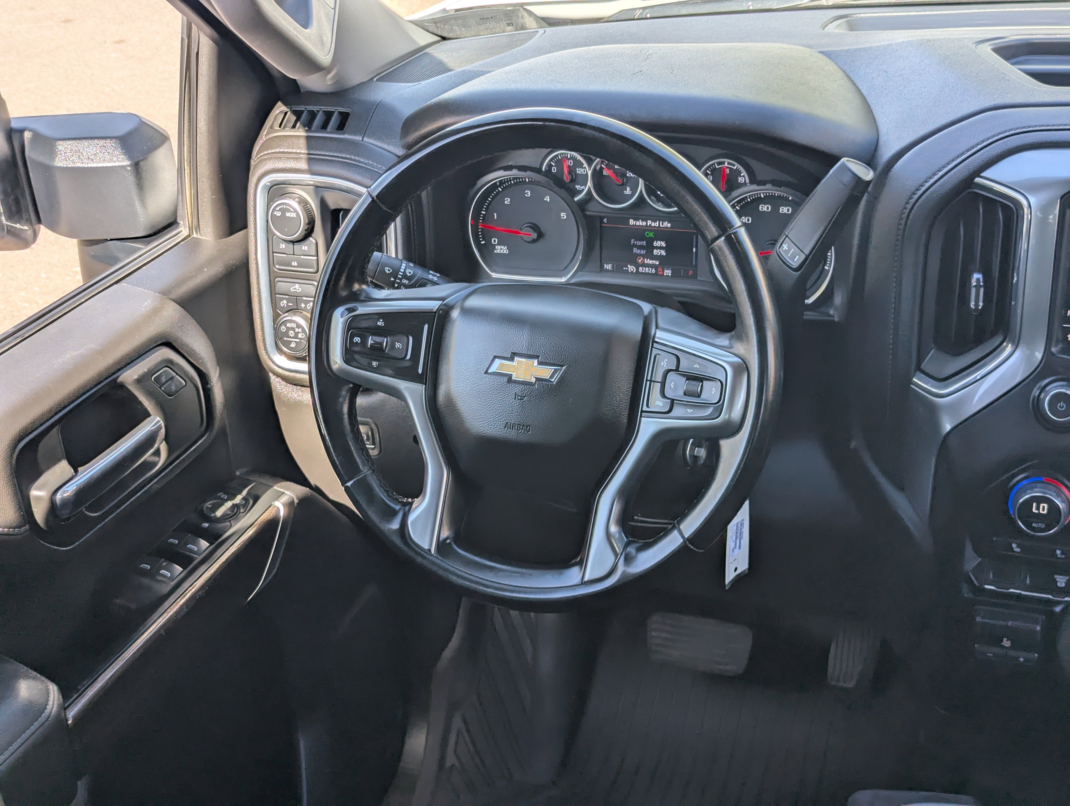 Used 2023 Chevrolet Silverado 2500 LT image 13