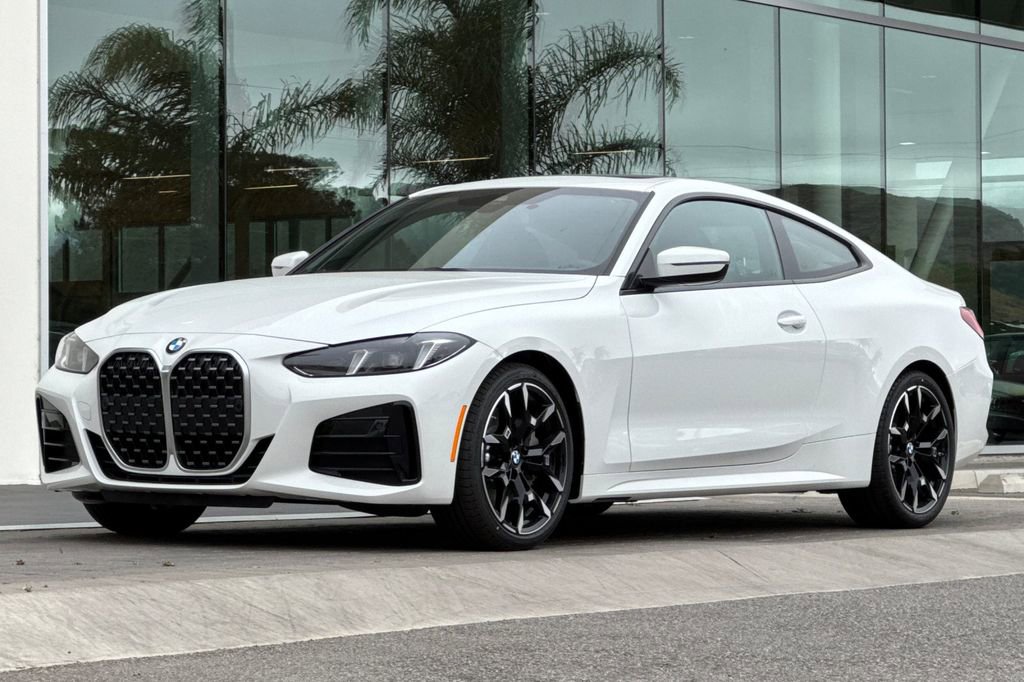New 2026 BMW 430i Coupe w/ M Sport Package image 7