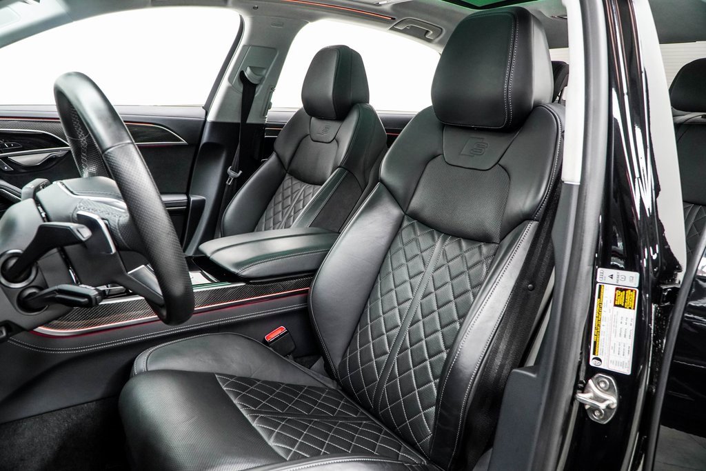 Used 2022 Audi S8 image 39