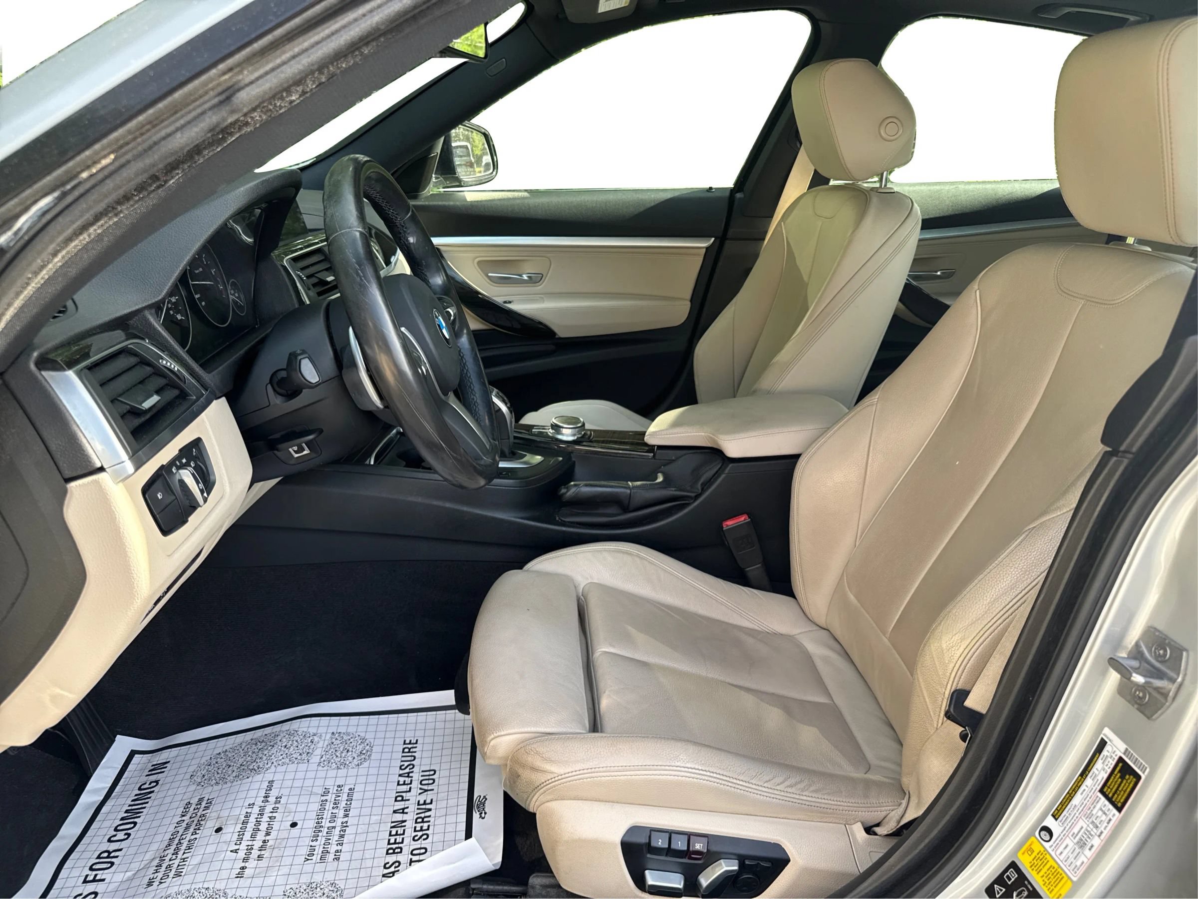 Used 2018 BMW 330i Gran Turismo xDrive AWD/4WD image 11