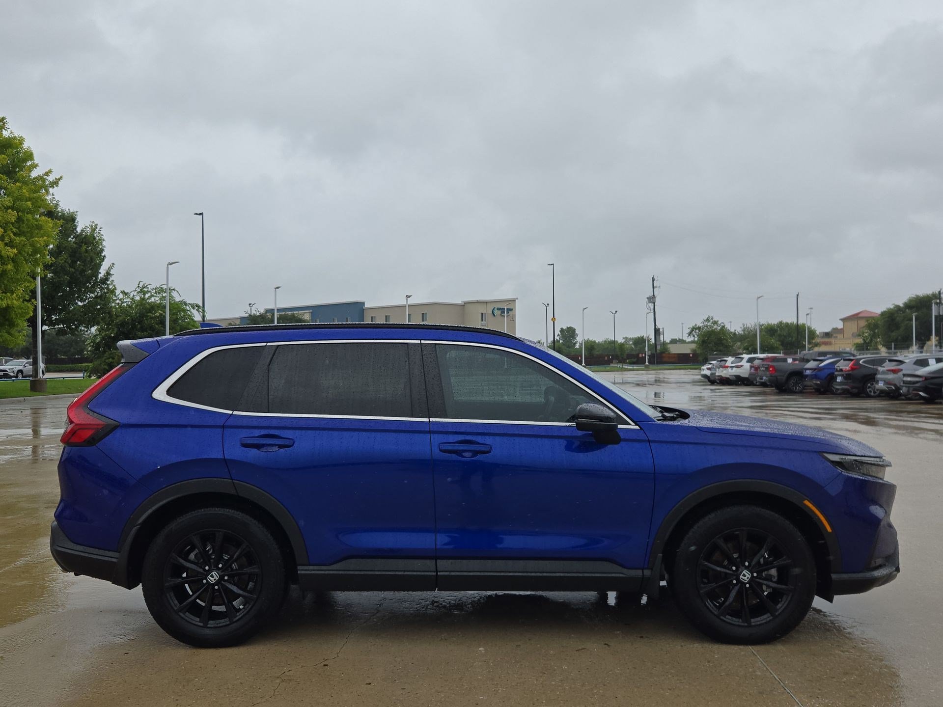 Used 2025 Honda CR-V Sport-L image 2