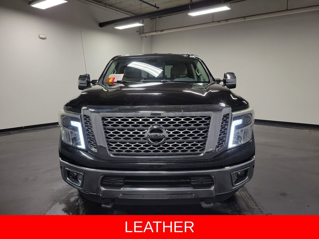 Used 2016 Nissan Titan SL image 2