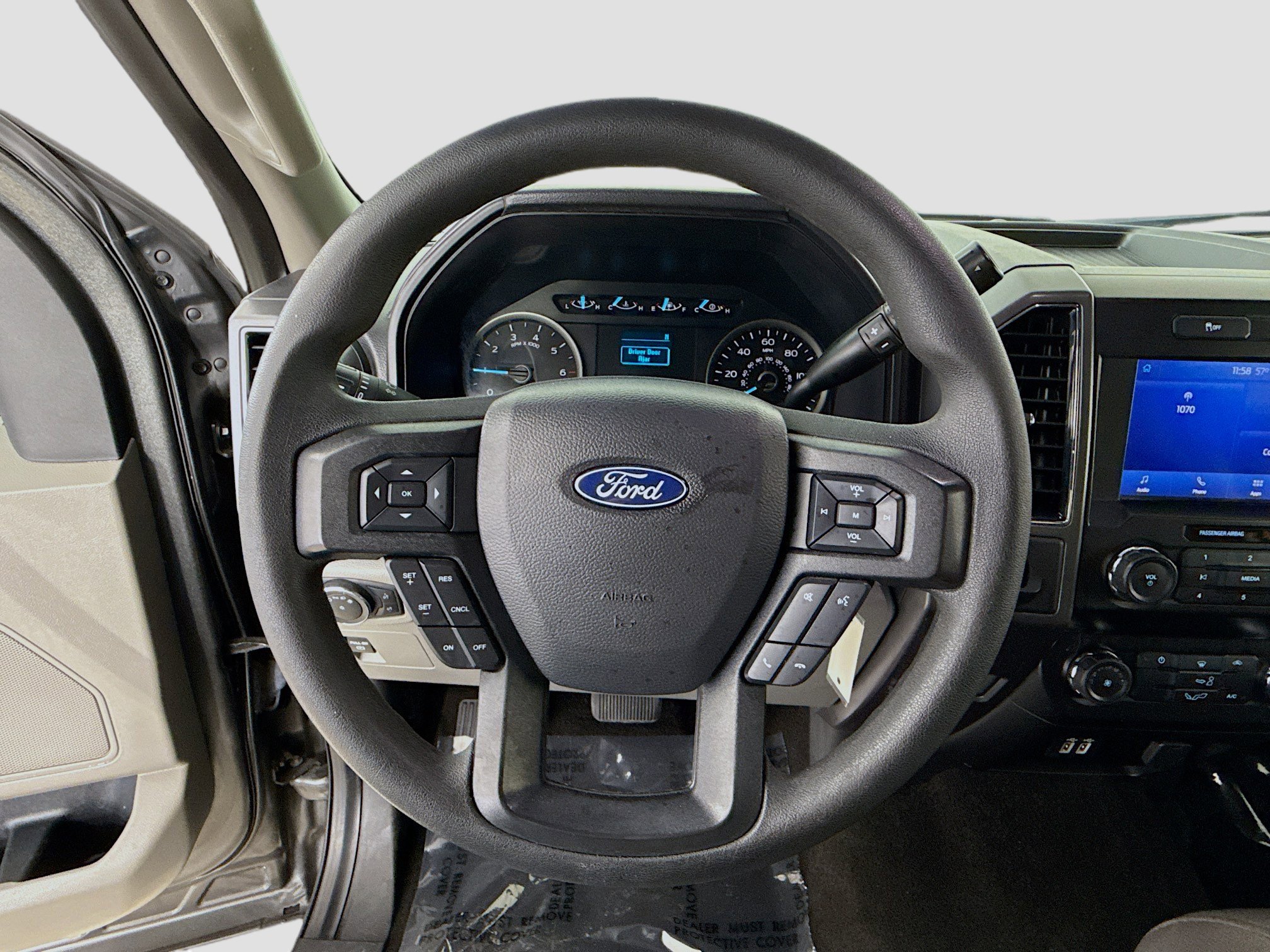 Used 2020 Ford F150 XLT image 11