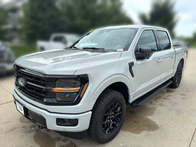 New 2026 Ford F150 XLT w/ Equipment Group 302A MID AWD/4WD image 11
