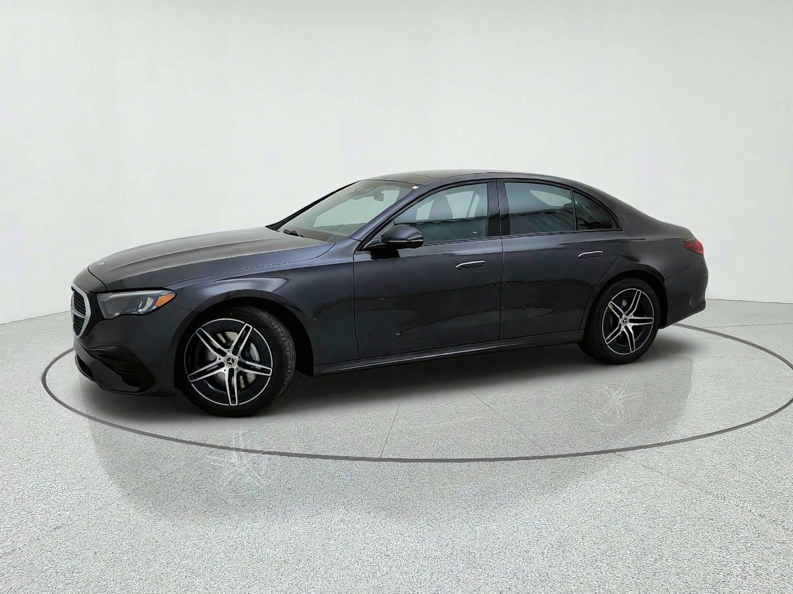 New 2027 Mercedes-Benz E 450 4MATIC Sedan image 15