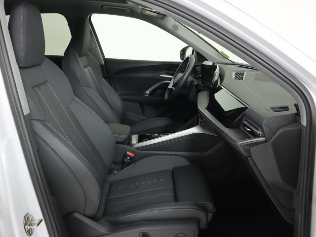Certified 2025 Audi Q5 Premium Plus w/ Premium Plus AWD/4WD image 13