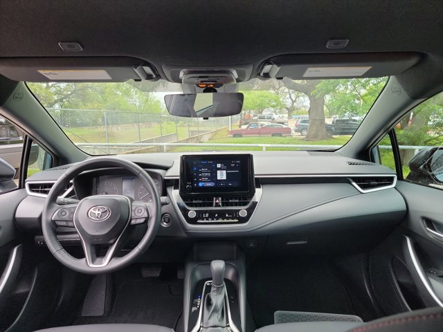Used 2025 Toyota Corolla SE image 15