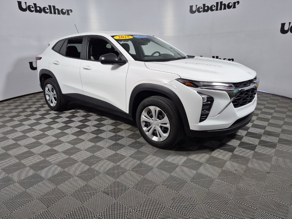 Certified 2025 Chevrolet Trax LS