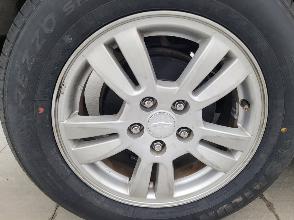 Used 2016 Chevrolet Sonic LT FWD image 31