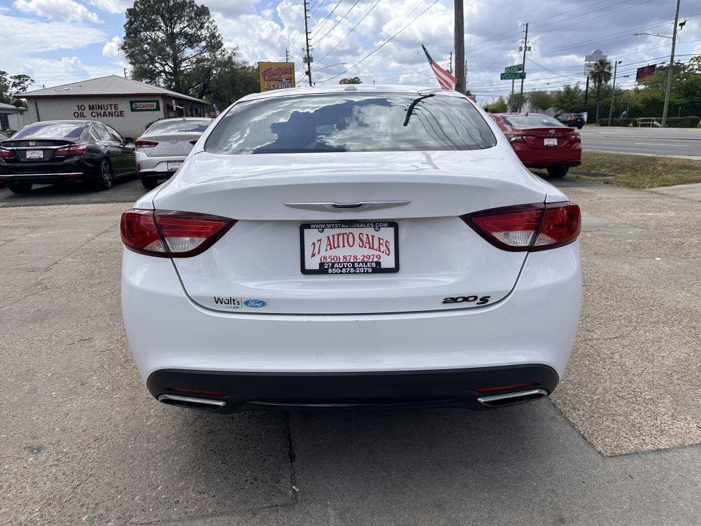 Used 2015 Chrysler 200 S image 6