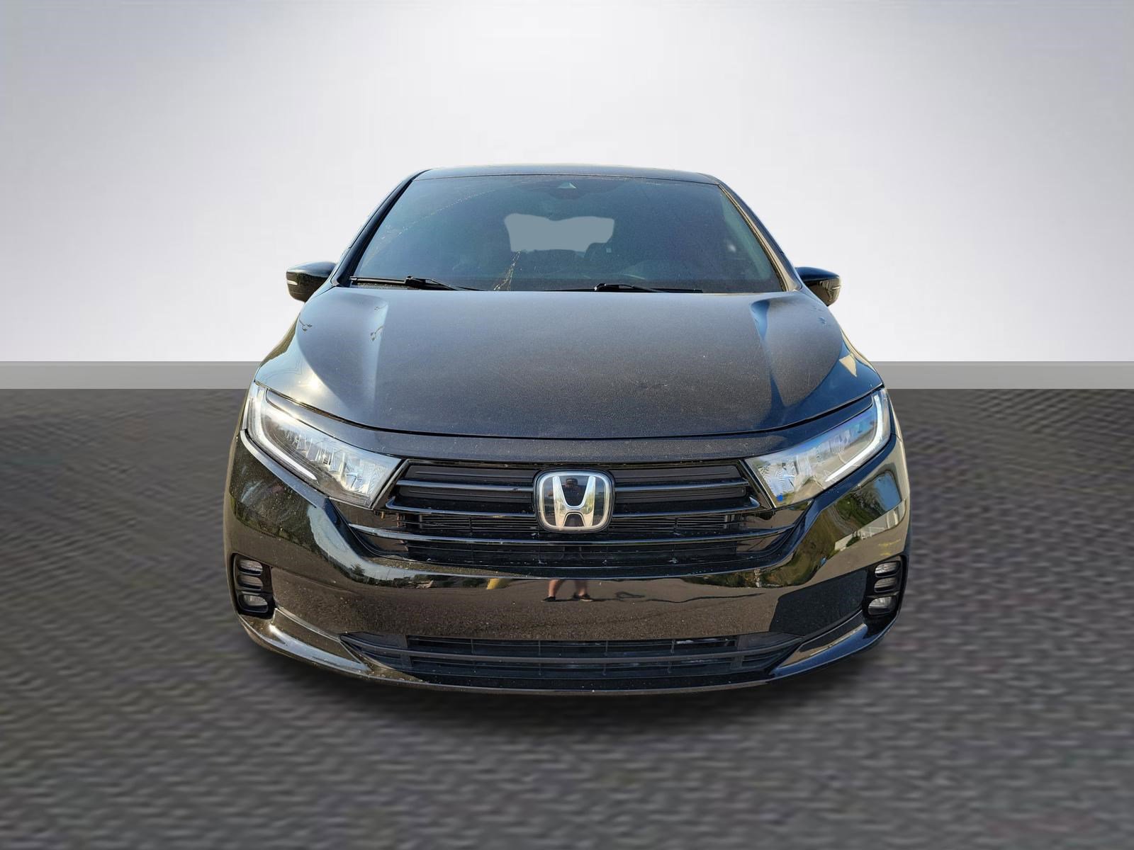 Used 2023 Honda Odyssey Sport image 2