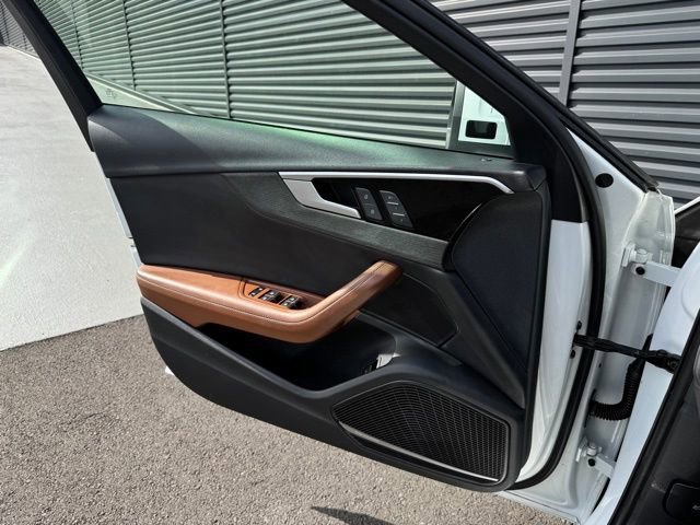 Used 2020 Audi A4 2.0T allroad Premium Plus w/ Premium Plus Package image 27