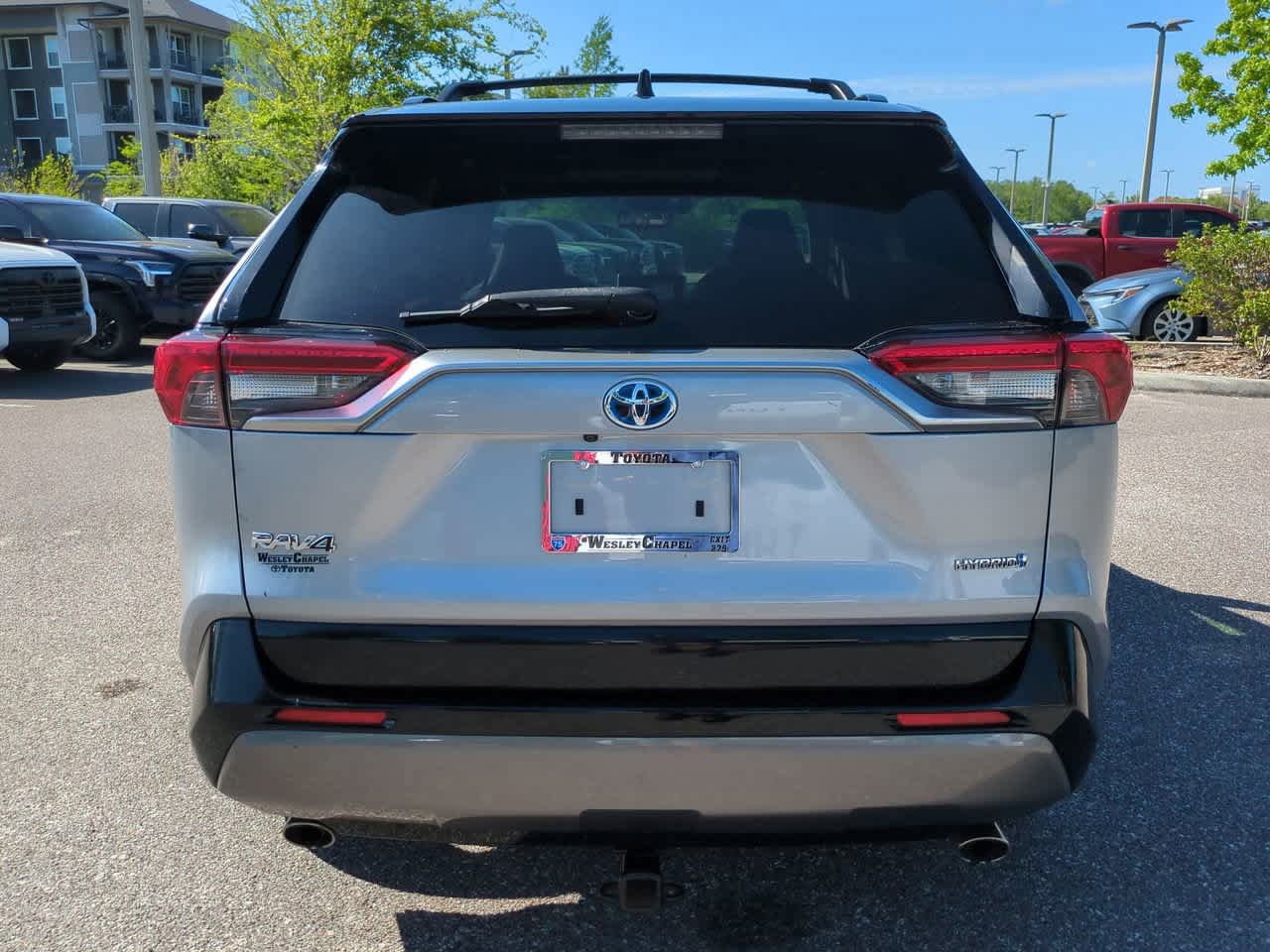 Used 2019 Toyota RAV4 XSE AWD/4WD image 5