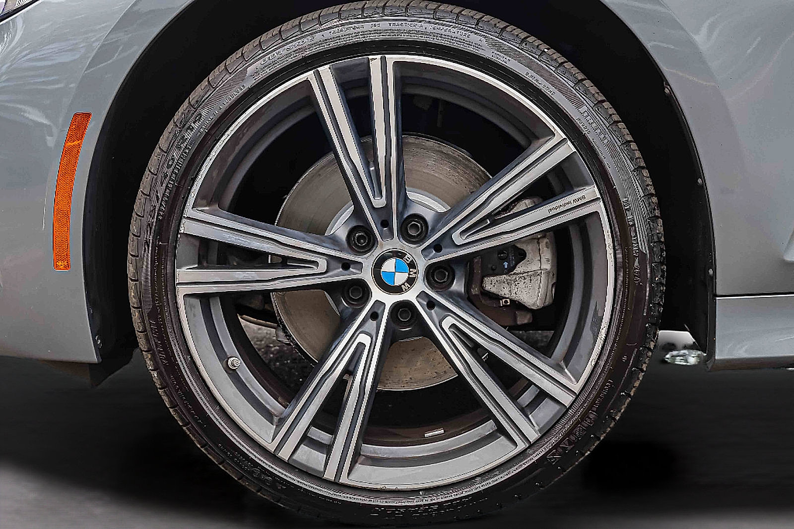 Used 2023 BMW 330i xDrive Sedan w/ Premium Package AWD/4WD image 27