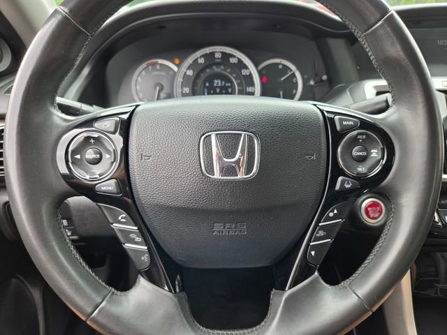 Used 2016 Honda Accord Touring image 28