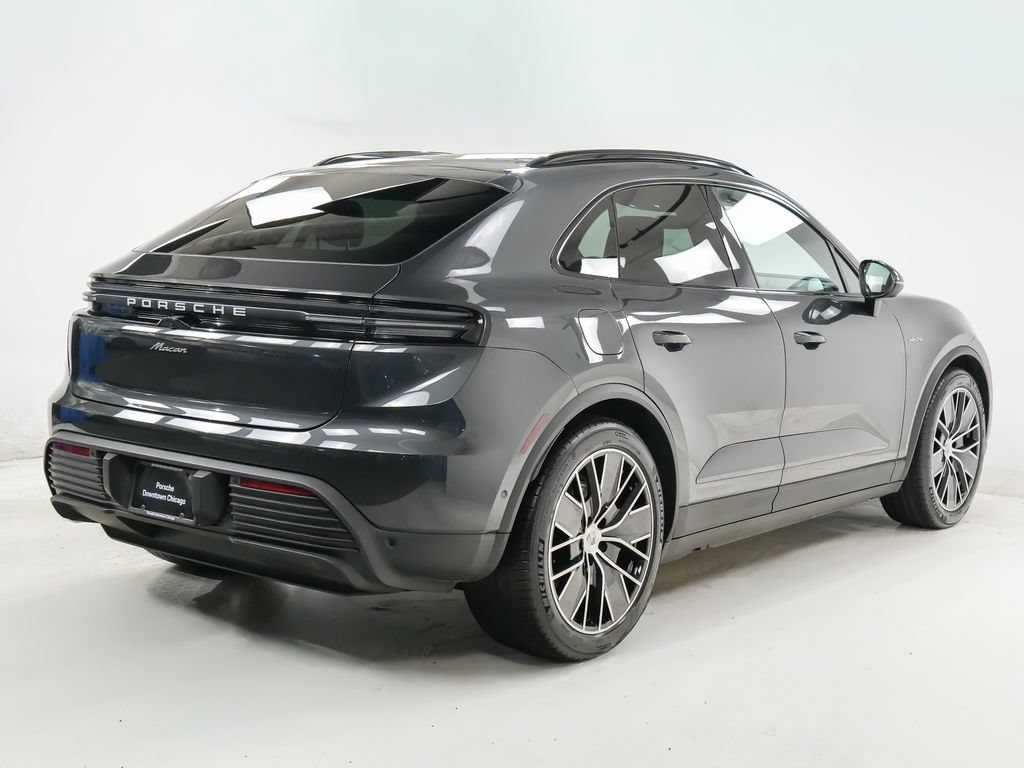 Certified 2025 Porsche Macan Electric RWD image 10