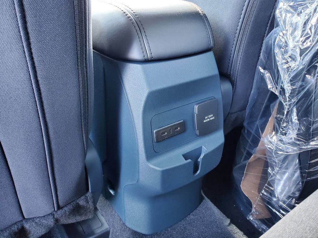 New 2025 Ford Maverick XLT w/ XLT Luxury Package image 29