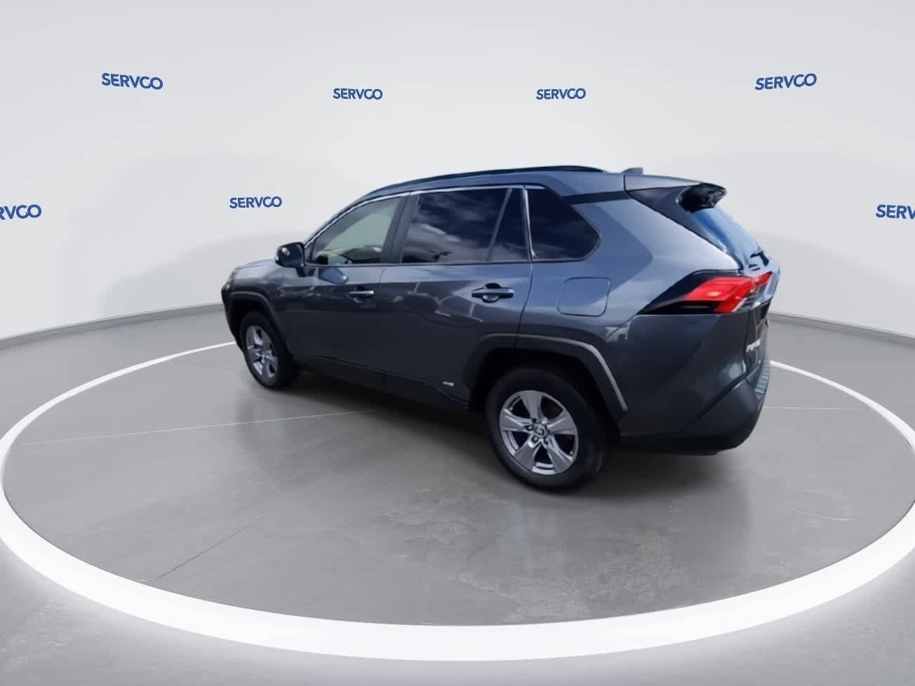Used 2024 Toyota RAV4 XLE AWD/4WD image 5