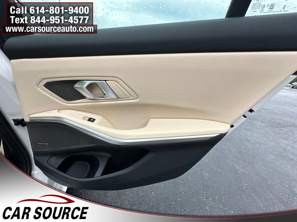 Used 2026 BMW 330i xDrive Sedan w/ Premium Package AWD/4WD image 31