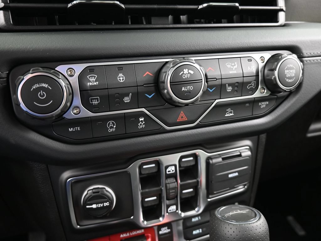 New 2026 Jeep Gladiator Mojave AWD/4WD image 17