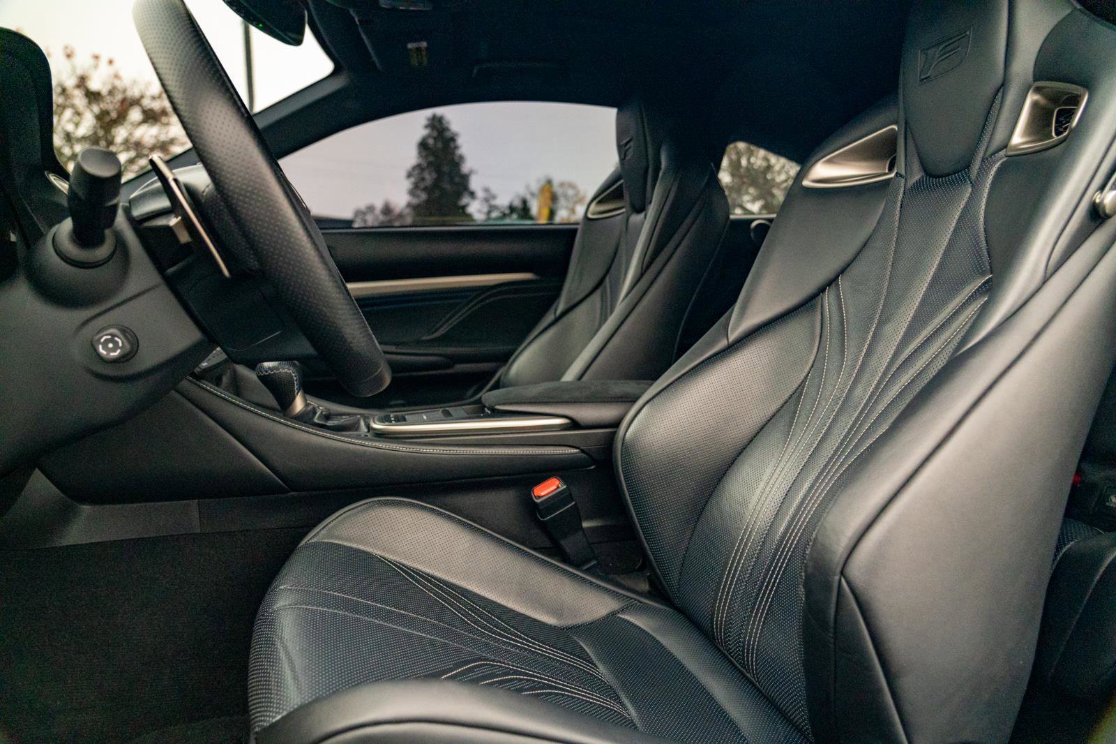 Used 2015 Lexus RC F w/ Premium Package RWD image 34