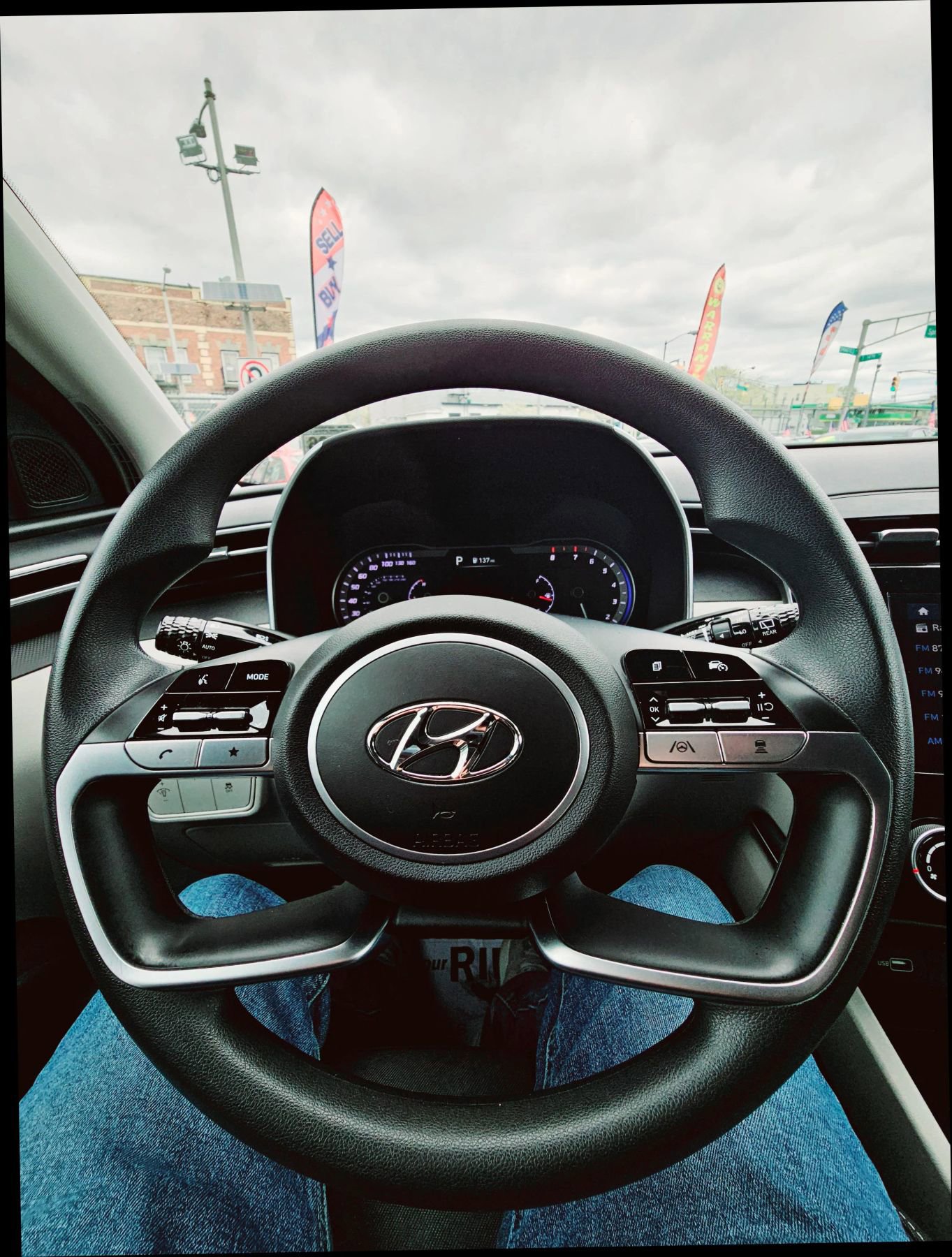 Used 2022 Hyundai Tucson SEL image 11