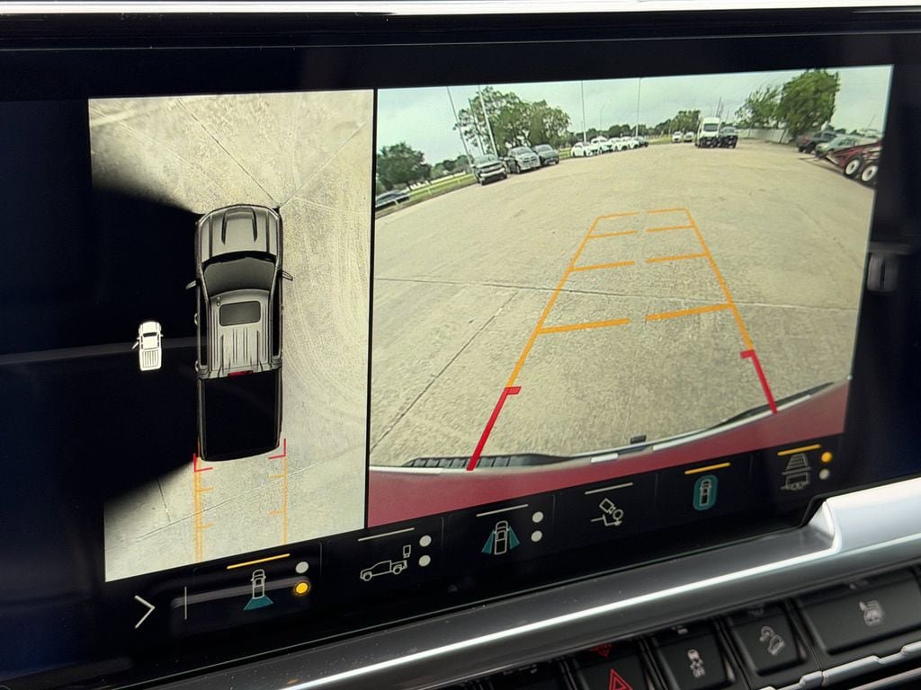 Used 2023 Chevrolet Silverado 1500 LTZ w/ LTZ Premium Texas Edition AWD/4WD image 19