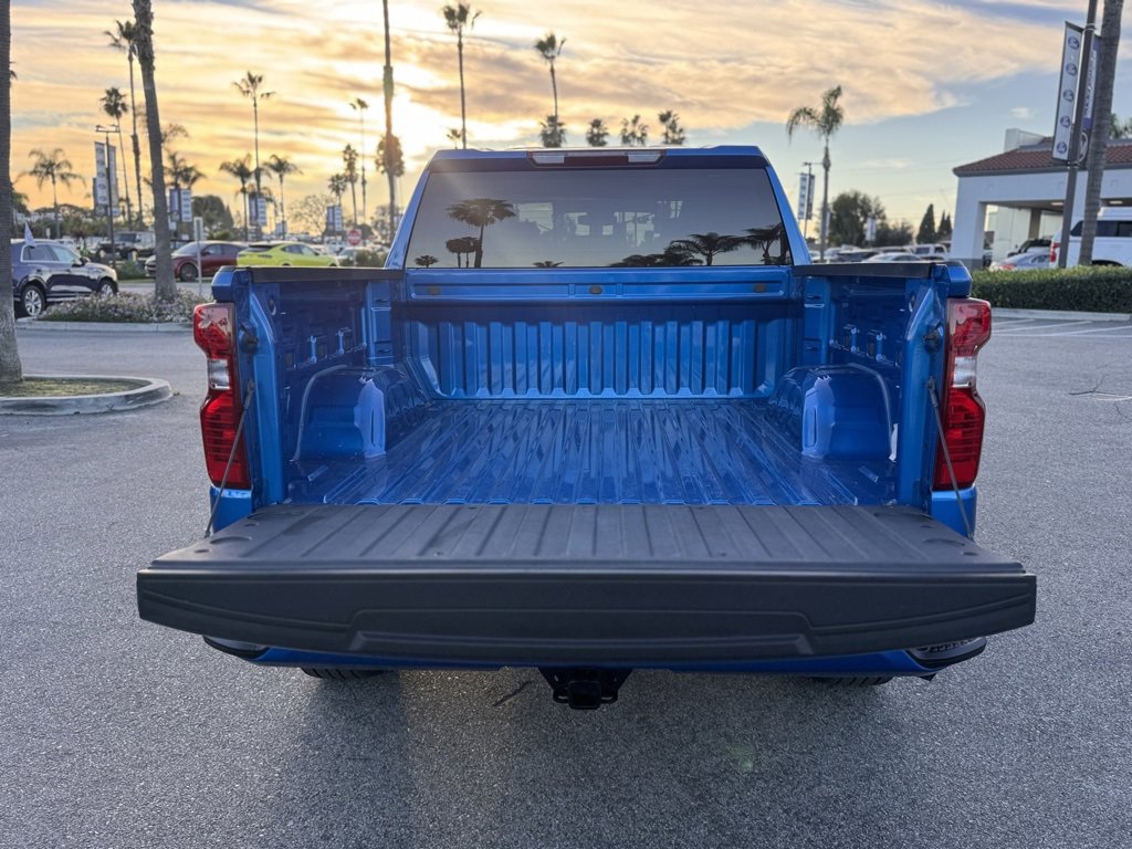 Used 2022 Chevrolet Silverado 1500 Custom image 13