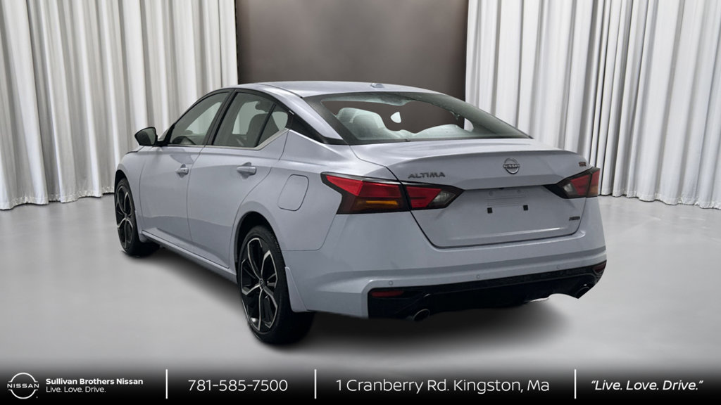 Certified 2025 Nissan Altima 2.5 SR w/ SR Premium Package AWD/4WD image 7