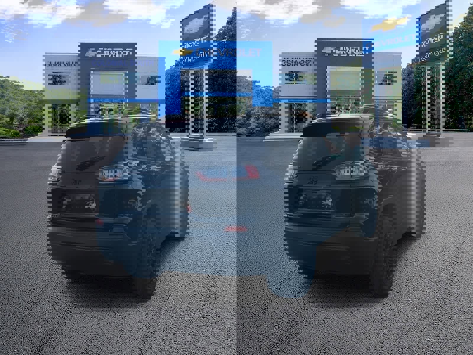 Used 2023 Jeep Cherokee Altitude Lux image 6